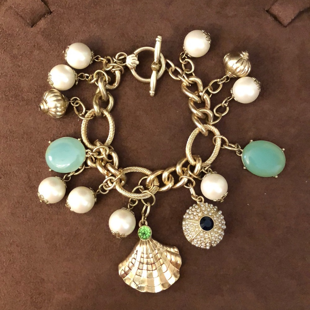 Seashell bracelet
